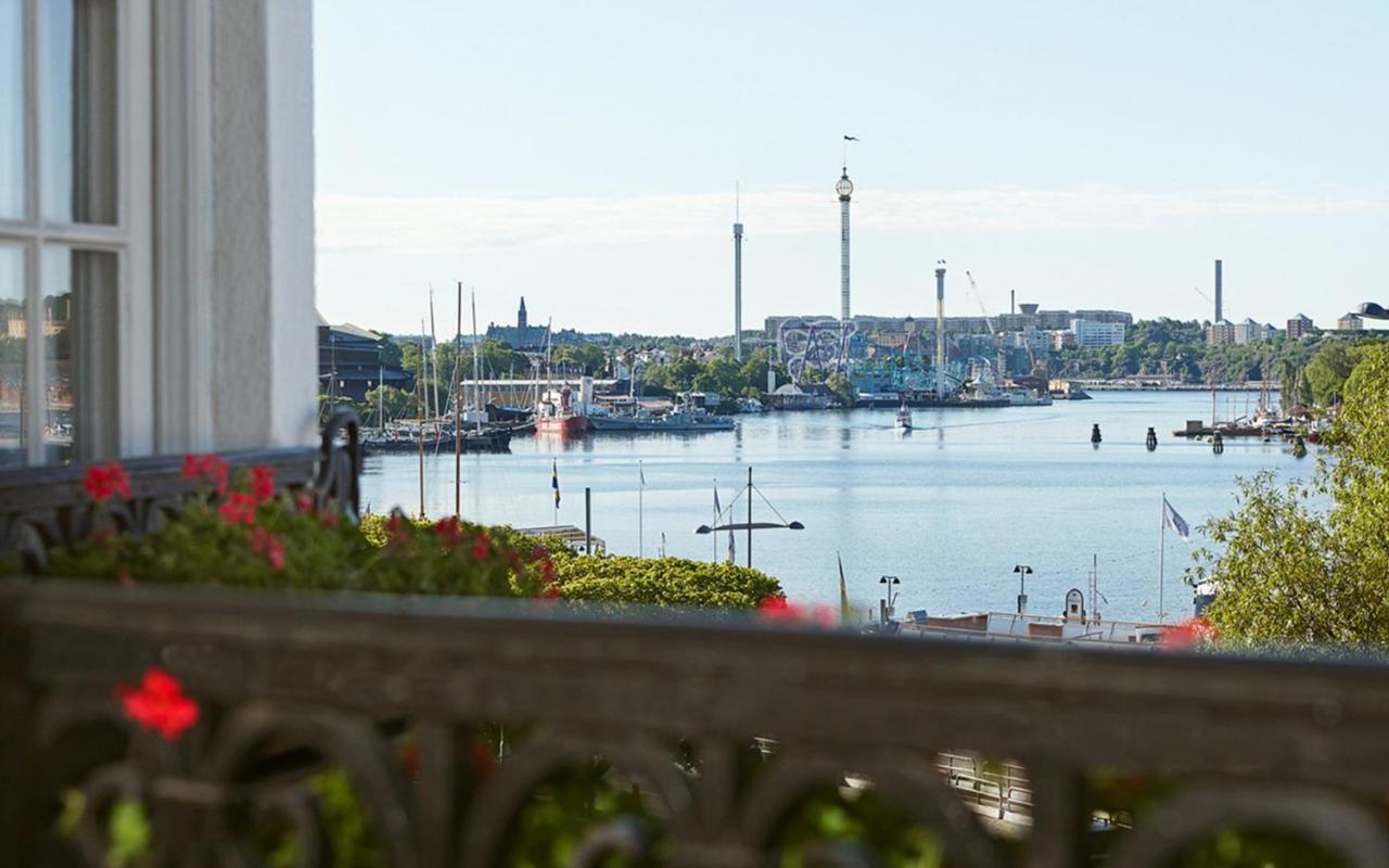 Hotel Diplomat Stockholm Kültér fotó View of the harbour