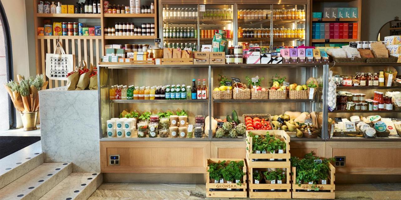 Hotel Diplomat Stockholm Kültér fotó Organic food products at a German supermarket